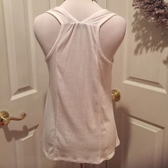 A perfect white racerback tank - Picture 4 of 4